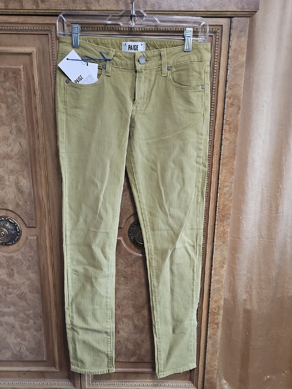 PAIGE Chartreuse Green Skyline Ankle Peg Midrise Skinny Jeans NWT 24